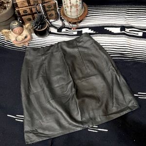 Jon Valdí REAL leather mini skirt